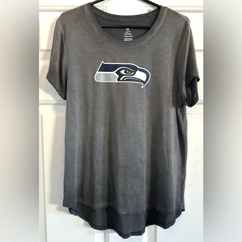 Seattle Seahawks NFL Apparel Women Teens Size L Grey Football Logo T-Shirt - Picture 7 of 7